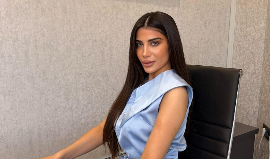Deren Yaşar: “Bu Yaz Kadınlar Kalıcı Makyaja Yoğunlaşacak” – 50fifty Magazin